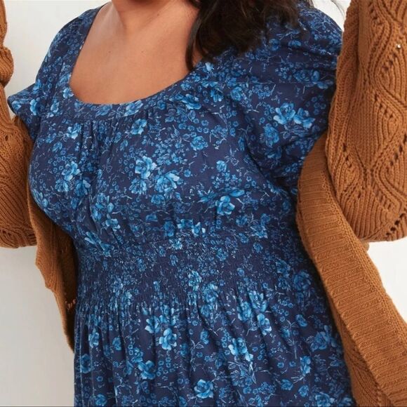 Old Navy Puff-Sleeve Waist-Defined Floral-Print Smocked Mini Dress Size XS - Picture 4 of 9